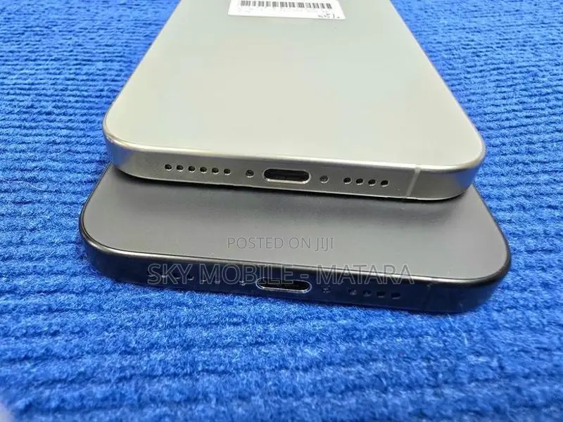 Apple iPhone 15 Pro Max 256GB (Used)