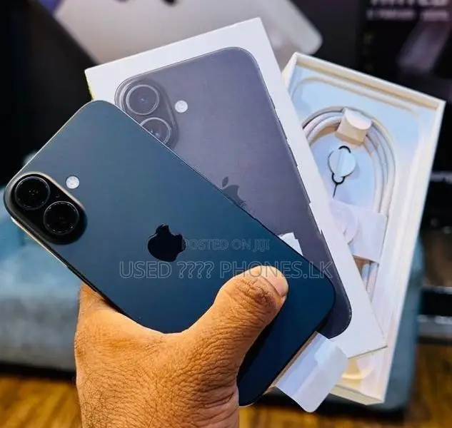 Apple iPhone 16 256GB (Used)