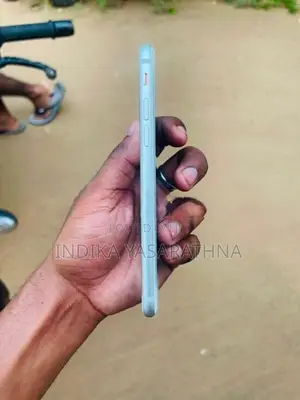 Apple iPhone 7 (Used)