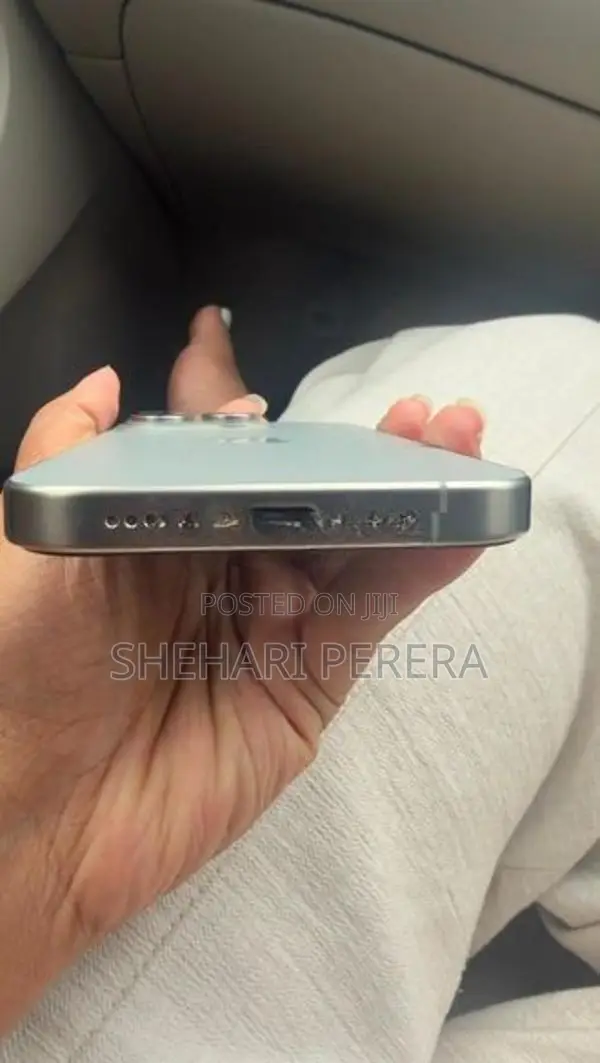 Apple iPhone 15 Pro (Used)