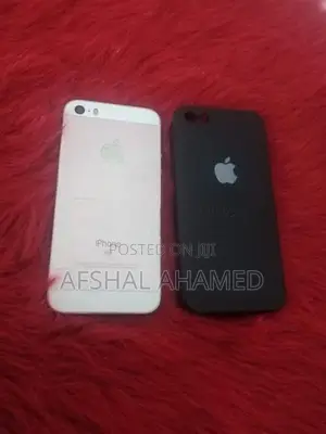 Apple iPhone SE (Used)