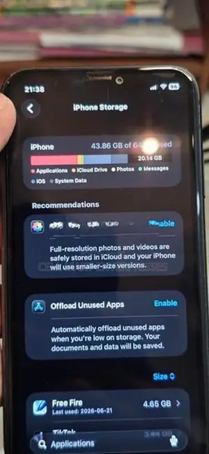 Apple iPhone 11 (Used)