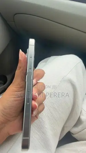 Apple iPhone 15 Pro (Used)