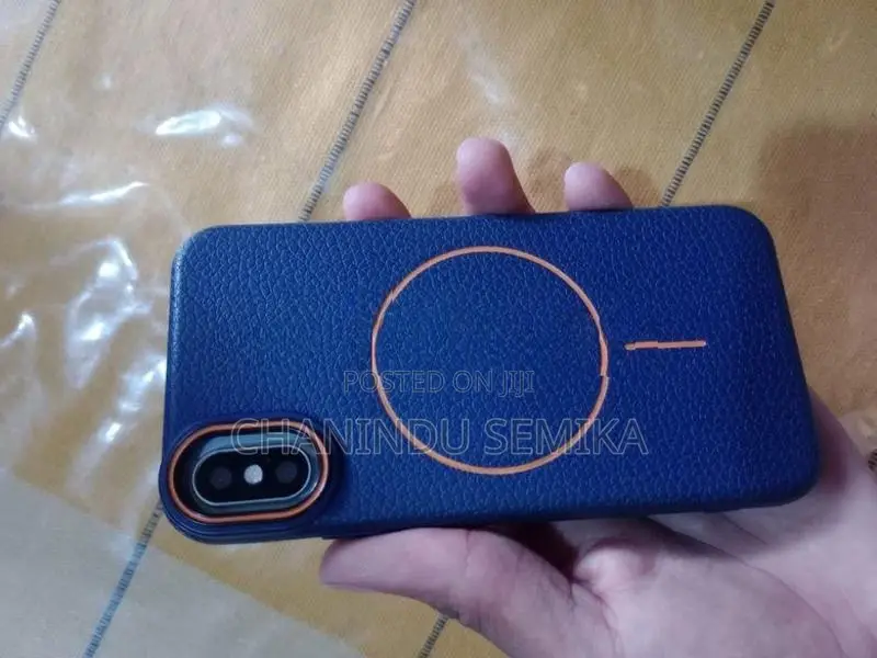 Apple iPhone XS (Used)