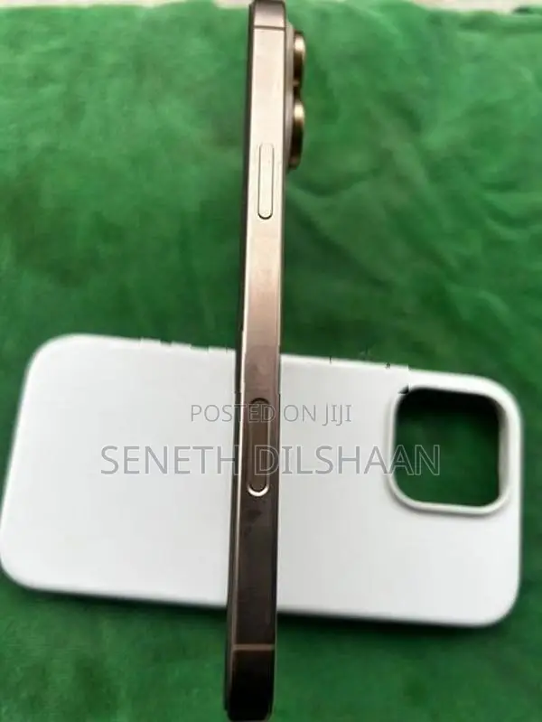 Apple iPhone 16 Pro Max I phone (Used)