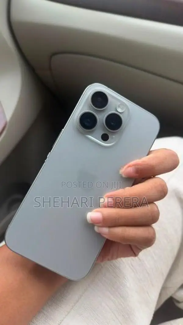 Apple iPhone 15 Pro (Used)