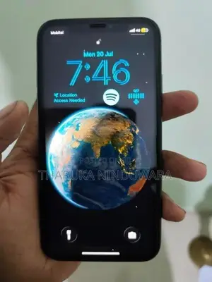 Apple iPhone 11 (Used)