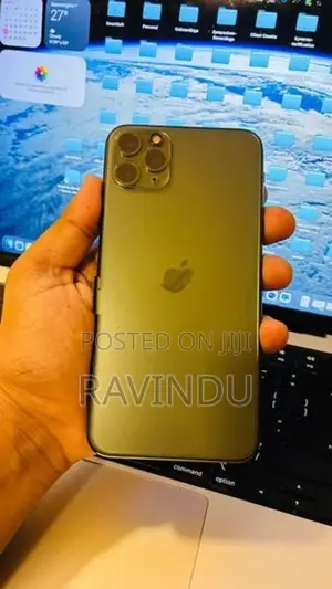 Apple iPhone 11 Pro Max (Used)