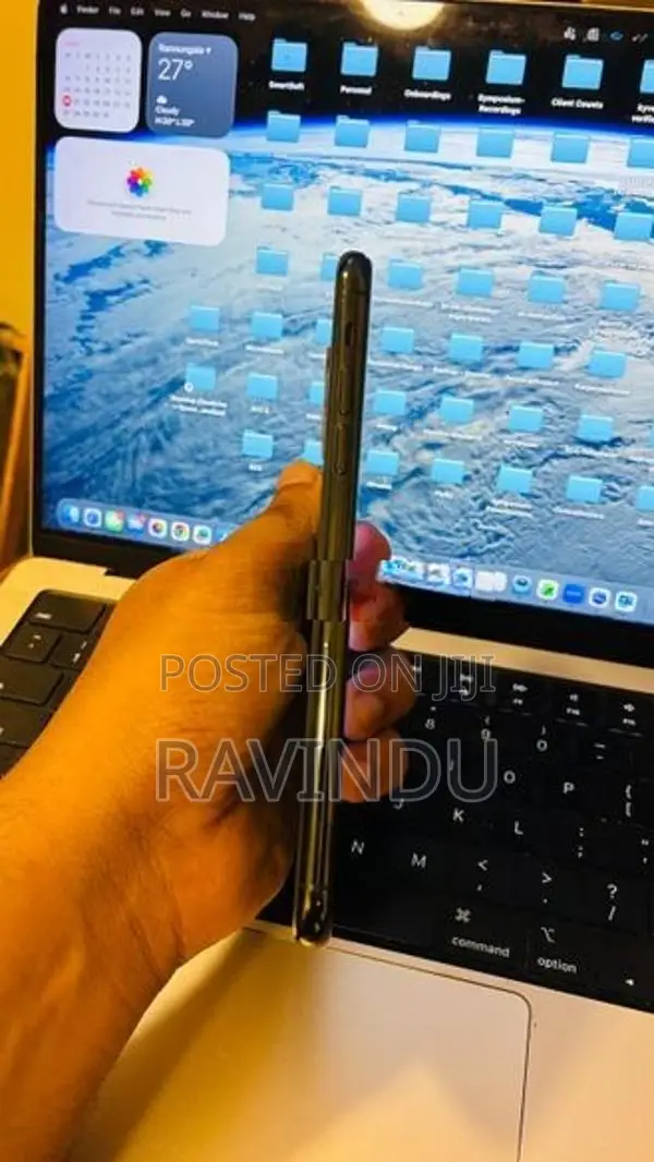 Apple iPhone 11 Pro Max (Used)