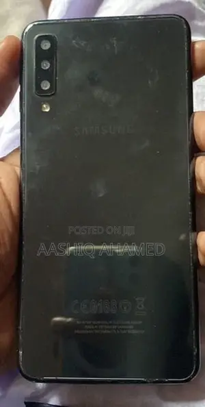 Samsung Galaxy A7 (Used)