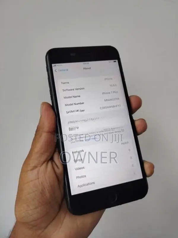 Apple iPhone 7 Plus 128GB Full set (Used)