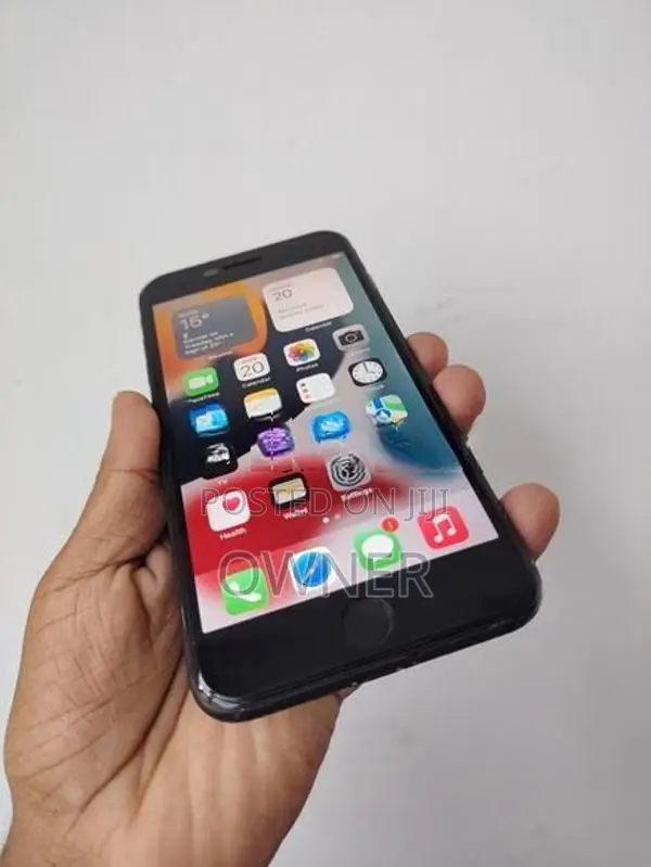 Apple iPhone 7 Plus 128GB Full set (Used)