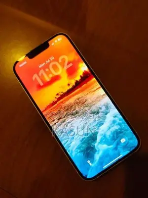 Apple iPhone 13 (Used)