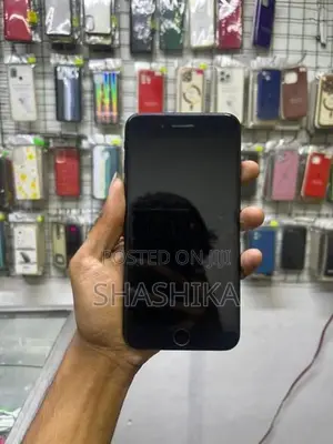 Apple iPhone 7 Plus 128GB (Used)