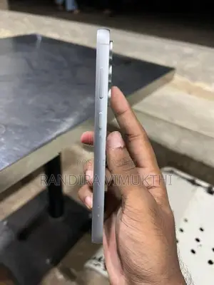 Samsung Galaxy S23 FE (Used)