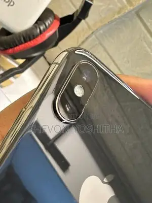 Apple iPhone X (Used)