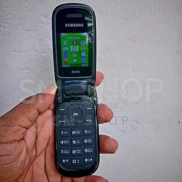 Samsung E1272 (Used)