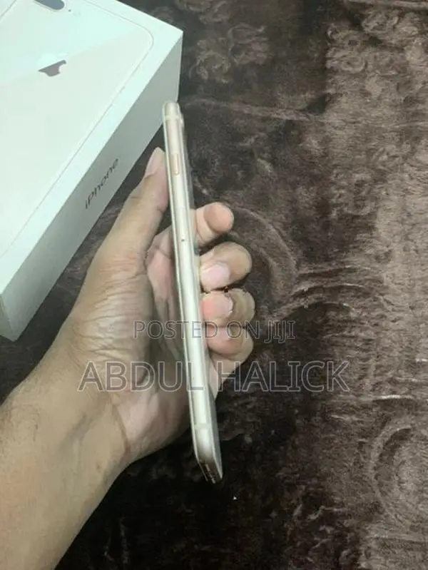 Apple iPhone 8 Plus (Used)