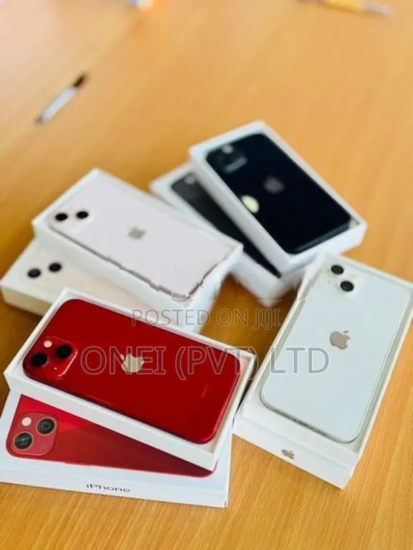 Apple iPhone 13 128GB (Used)