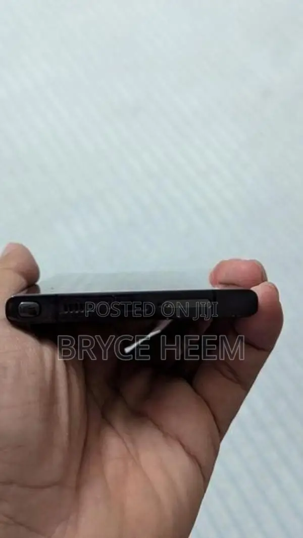 Samsung Galaxy S23 Ultra (Used)
