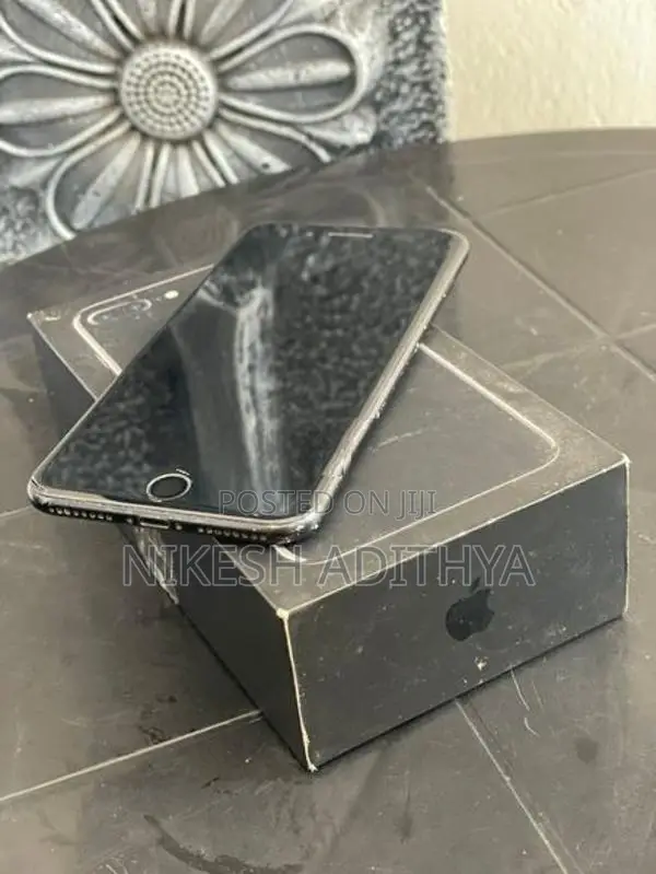 Apple iPhone 7 Plus 128GB (Used)