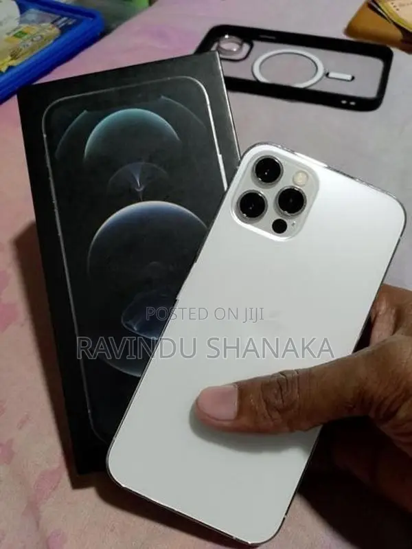 Apple iPhone 12 Pro (Used)