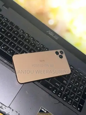 Apple iPhone 11 Pro Max (Used)