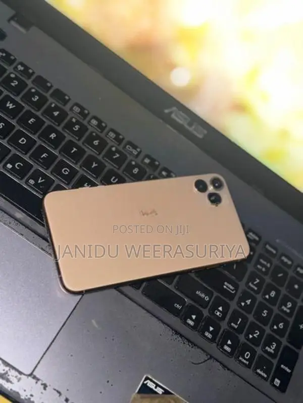 Apple iPhone 11 Pro Max (Used)