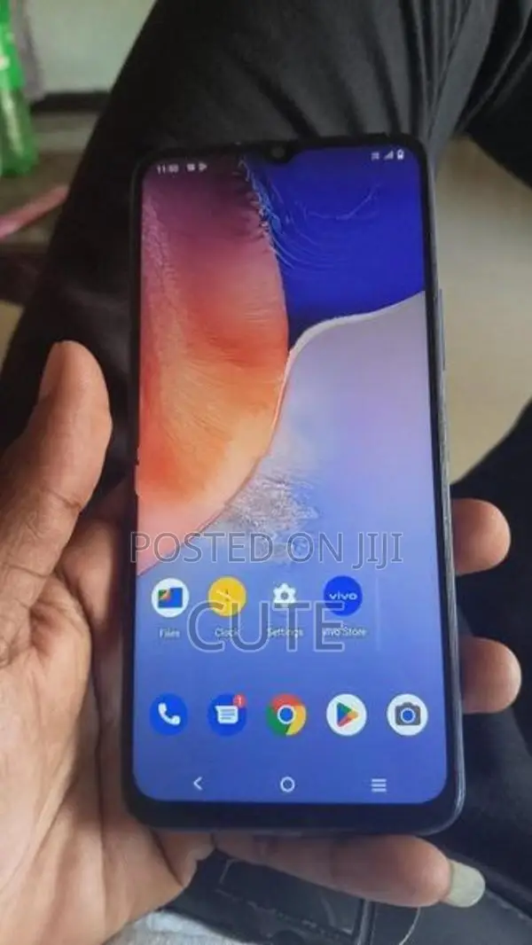 Vivo Y15S 3/32 (Used)