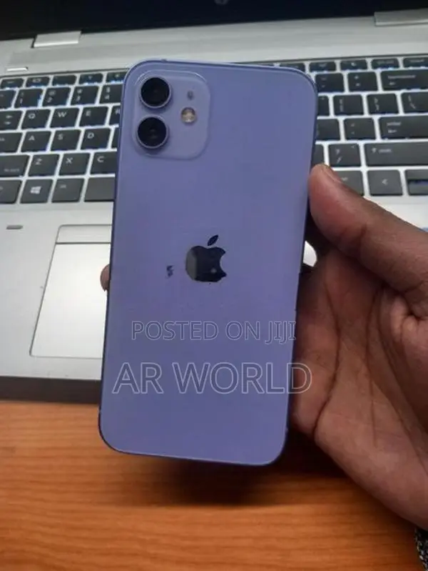 Apple iPhone 12 64gb (Used)