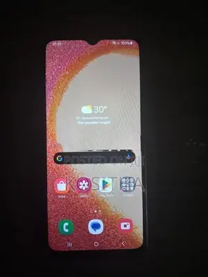 Samsung Galaxy A04e (Used)