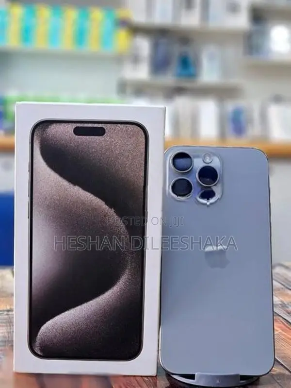 Apple iPhone 15 Pro Max 5G 1TB (Used)