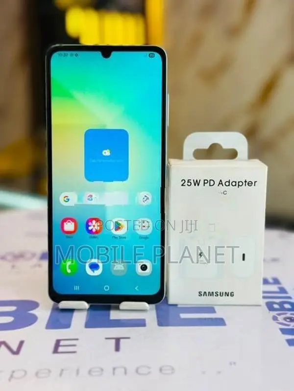 Samsung Galaxy A06 4GB 64GB (Used)