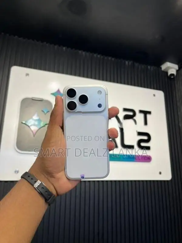 Apple iPhone 17 Pro 256GB (Used)