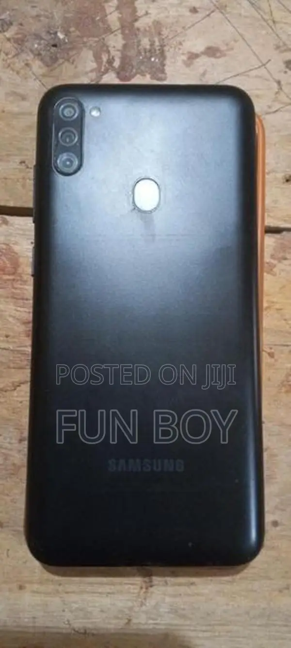 Samsung Galaxy M11 (Used)