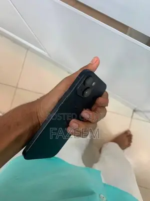 Apple iPhone 15 (Used)