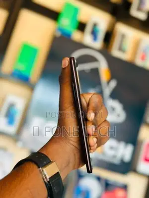 Vivo V29E 8GB 128GB (Used)