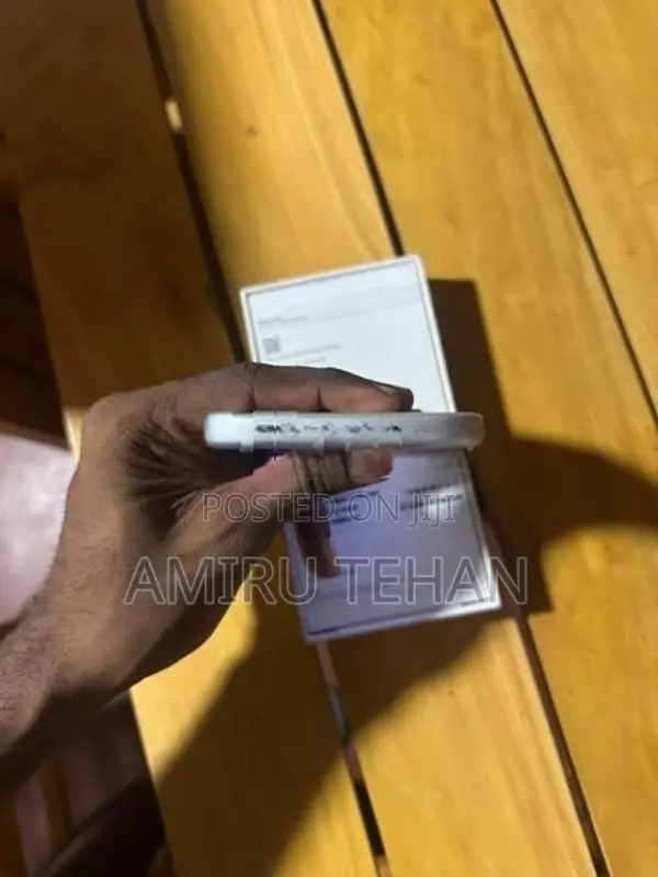 Apple iPhone 17 Pro 256GB (Used)