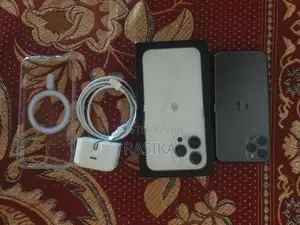 Apple iPhone 11 Pro 256GB (Used)