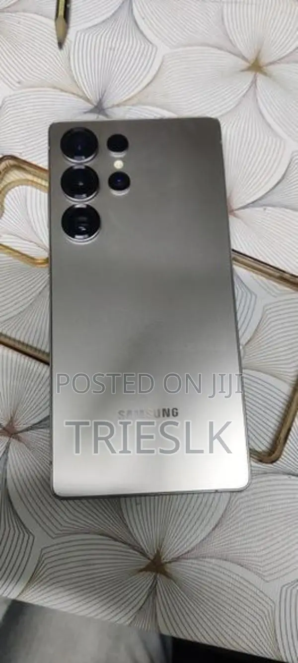Samsung Galaxy S25 Ultra 512Gb (Used)