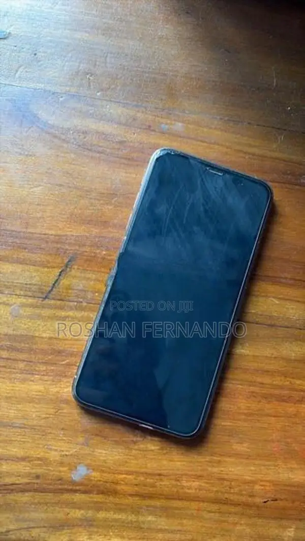 Apple iPhone 11 Pro Max (Used)