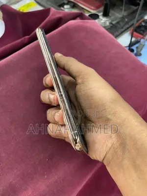 Apple iPhone 11 Pro 256GB (Used)