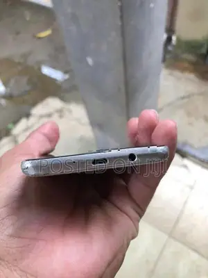 Samsung Galaxy J5 (Used)