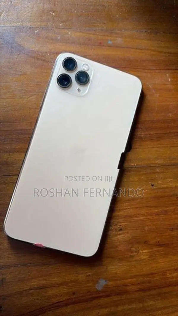 Apple iPhone 11 Pro Max (Used)