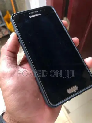 Samsung Galaxy J5 (Used)