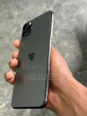 Apple iPhone 11 Pro Max (Used)