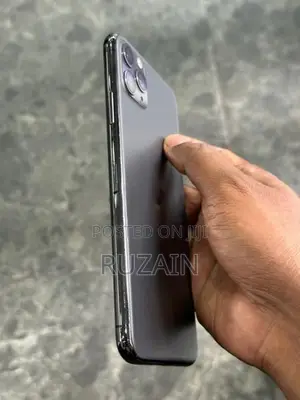 Apple iPhone 11 Pro Max (Used)