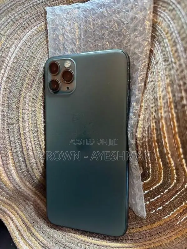 Apple iPhone 11 Pro Max 256GB (Used)