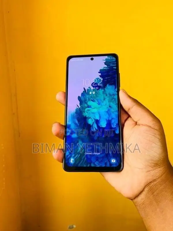 Samsung Galaxy S20FE 5G (Used)