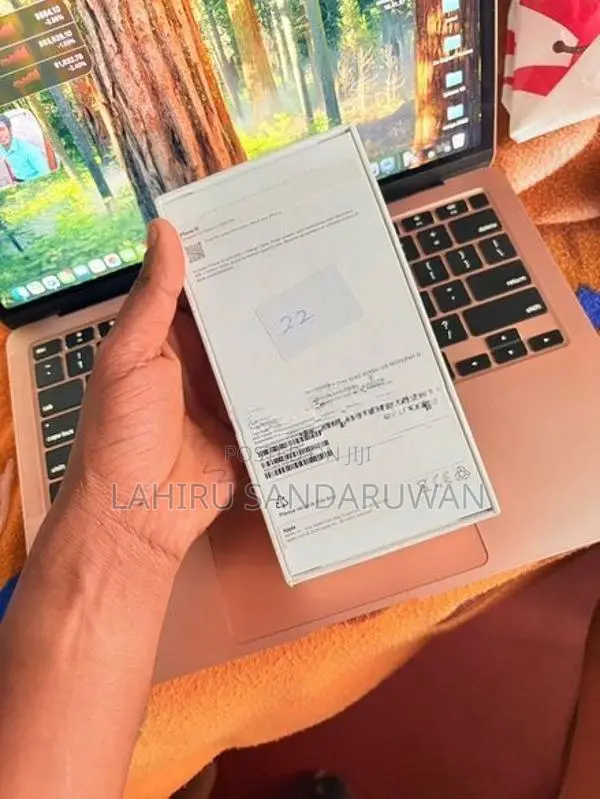Apple iPhone 16 (Used)